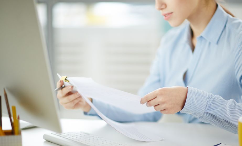 税関関連書類準備/イメージ