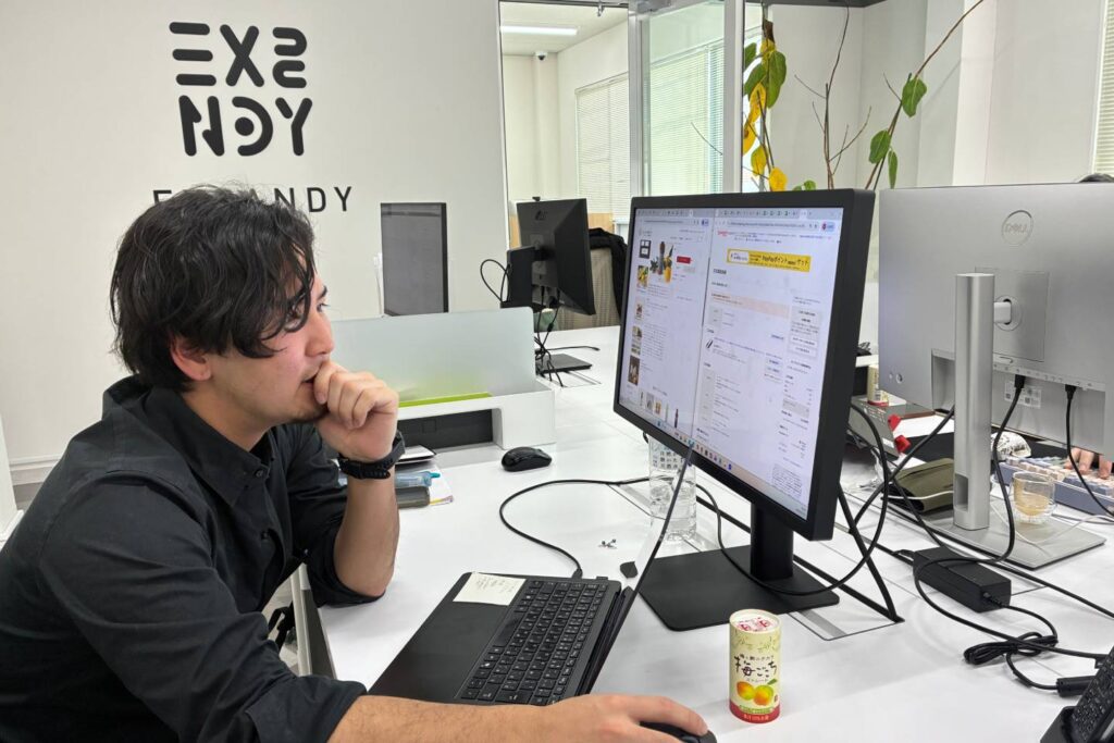 カイセイさんが商品調達中